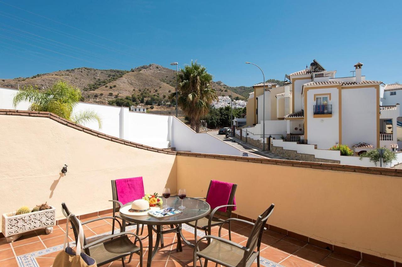 Villa Andrea Nerja Bagian luar foto