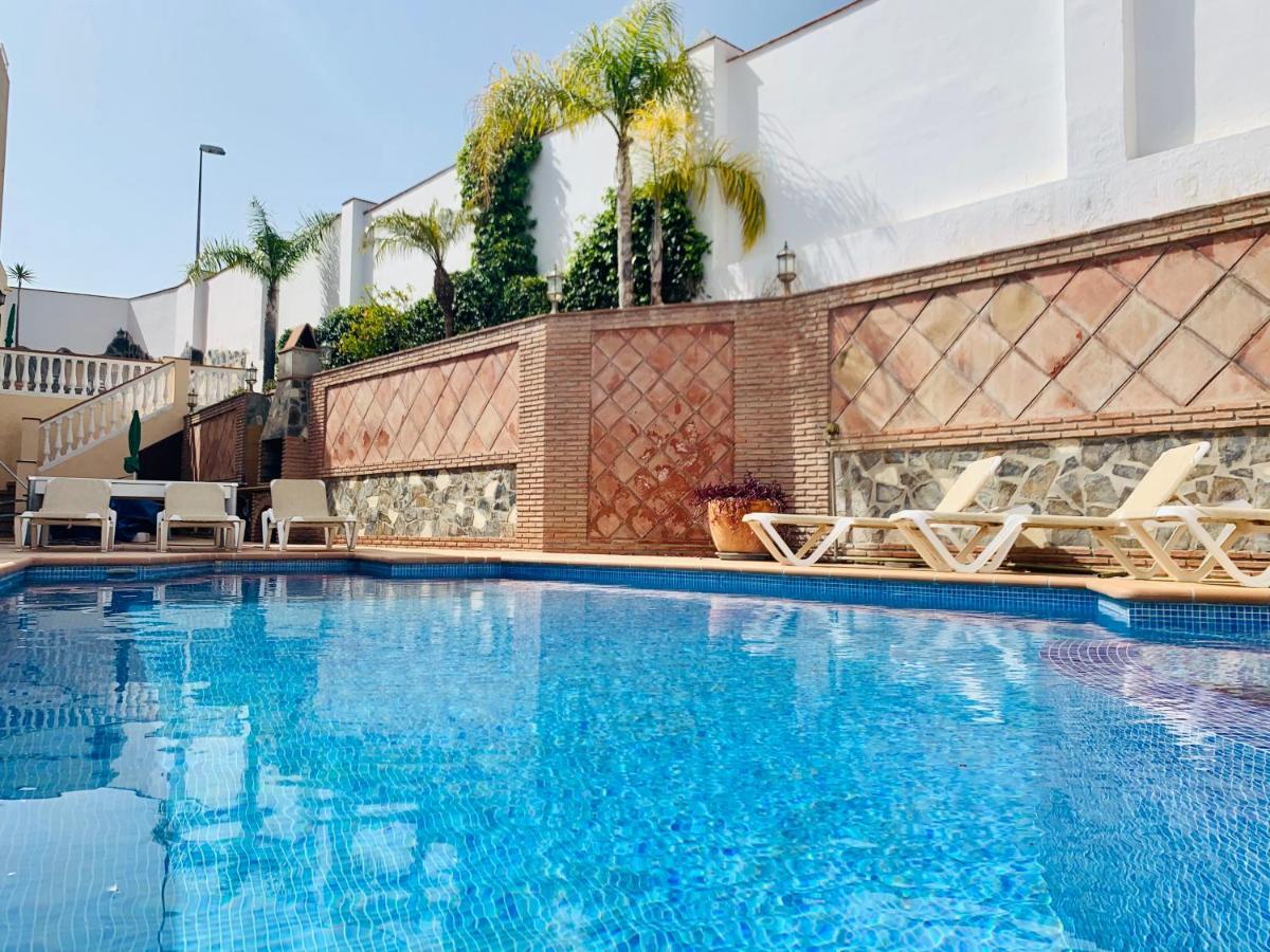 Villa Andrea Nerja Bagian luar foto