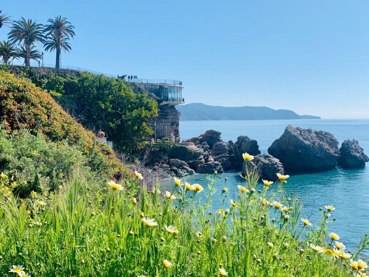 Villa Andrea Nerja Bagian luar foto